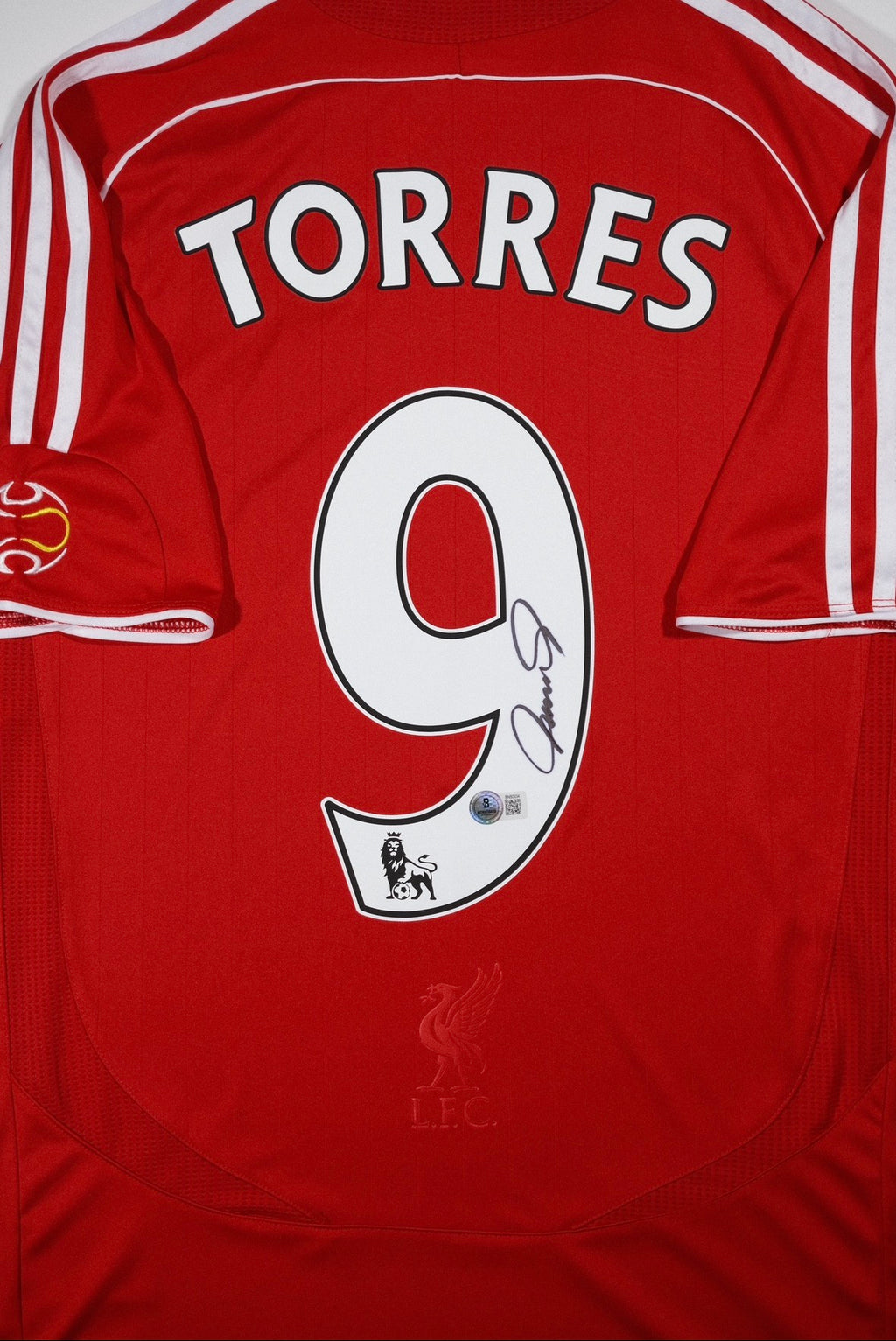 Fernando Torres Signed Liverpool F.C. Authentic Jersey (Beckett)