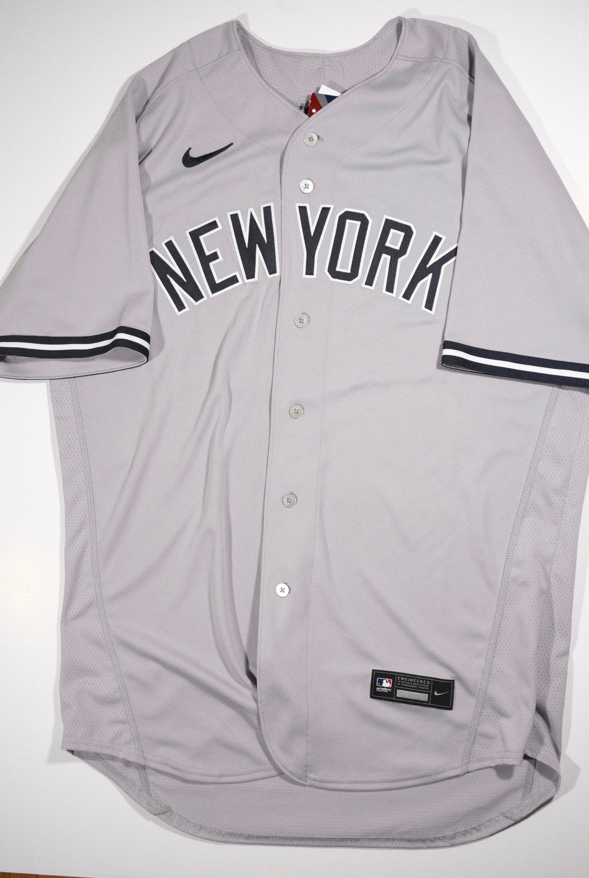 Aaron Judge Signed New York Yankees Nike Authentic Gray Road Jersey #99 (Fanatics Authenticated)
